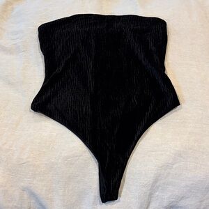 Naked Wardrobe strapless velvet bodysuit